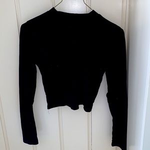 Black Cropped Cross-back Detail Long Sleeve